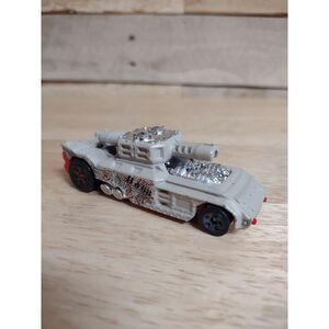 2014 Mattel Hot Wheels Invader Army Off Road Sand Desert Die Cast Tank / Car